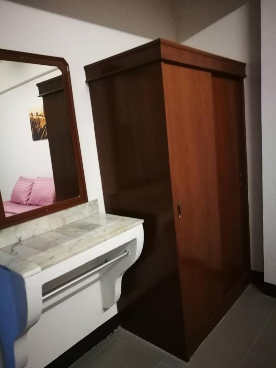 Duangdren Apartment Chiang Mai Bagian luar foto